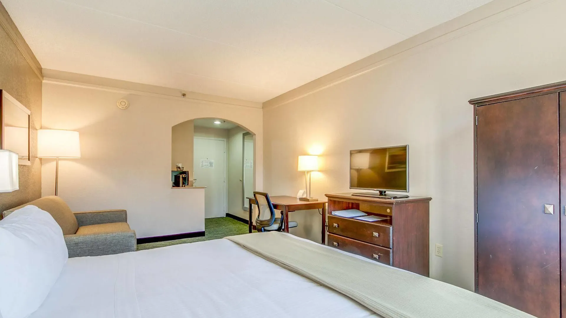Holiday Inn Express Hotel & Suites Midlothian Turnpike By Ihg North Chesterfield